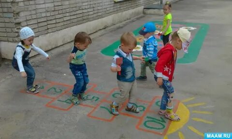 Детский сад на асфальте
