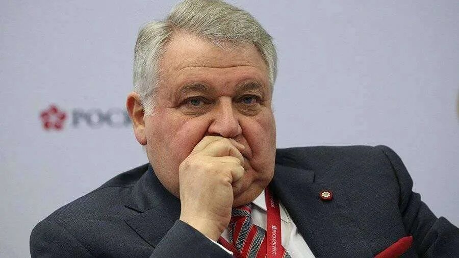 Михаил валентинович ковальчук фото Страна переживала и более тяжёлые времена": руководители российских вузов о ра