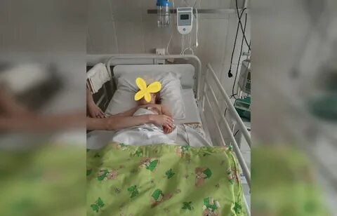 Девочка в больнице