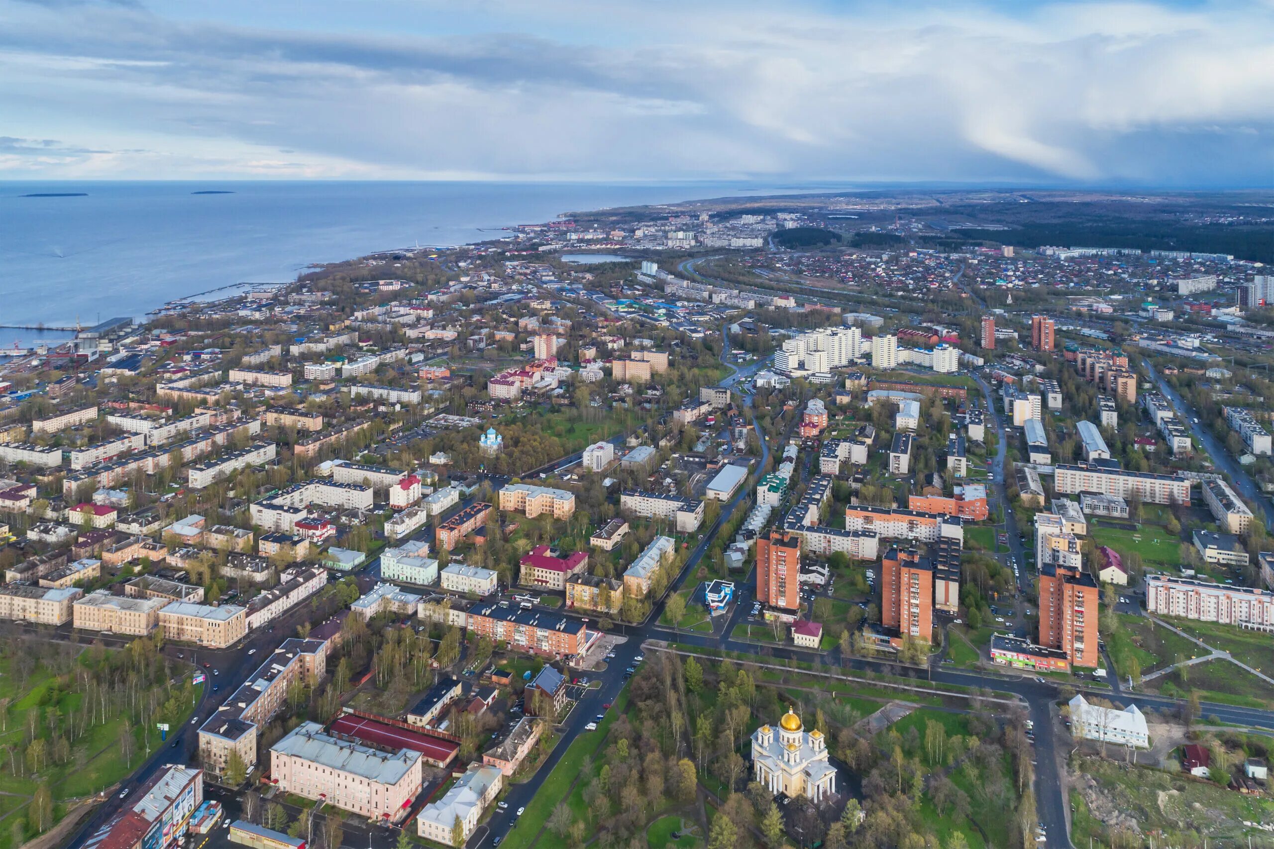 Численность карелии. Столица карелии петрозаводск и население. населения петрозаводск карелия. районы карелии петрозаводск. голиковка петрозаводск.