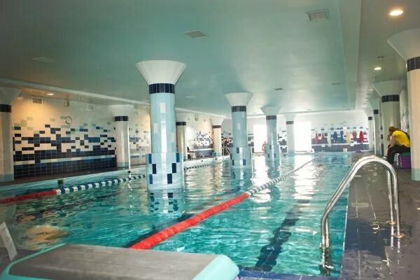 Бассейн байдарка. Бассейн на лиговском. Бассейн 50 метров в санкт-петербурге. Каякинг в бассейне. Бассейн на лиговском.