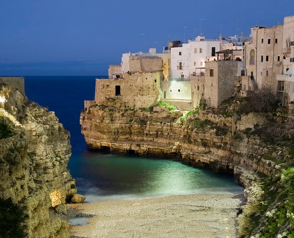 Апулия. Бари Апулия Италия. Polignano a mare Италия. Апулия Полиньяно а Маре. Полиньяно-а-Маре.