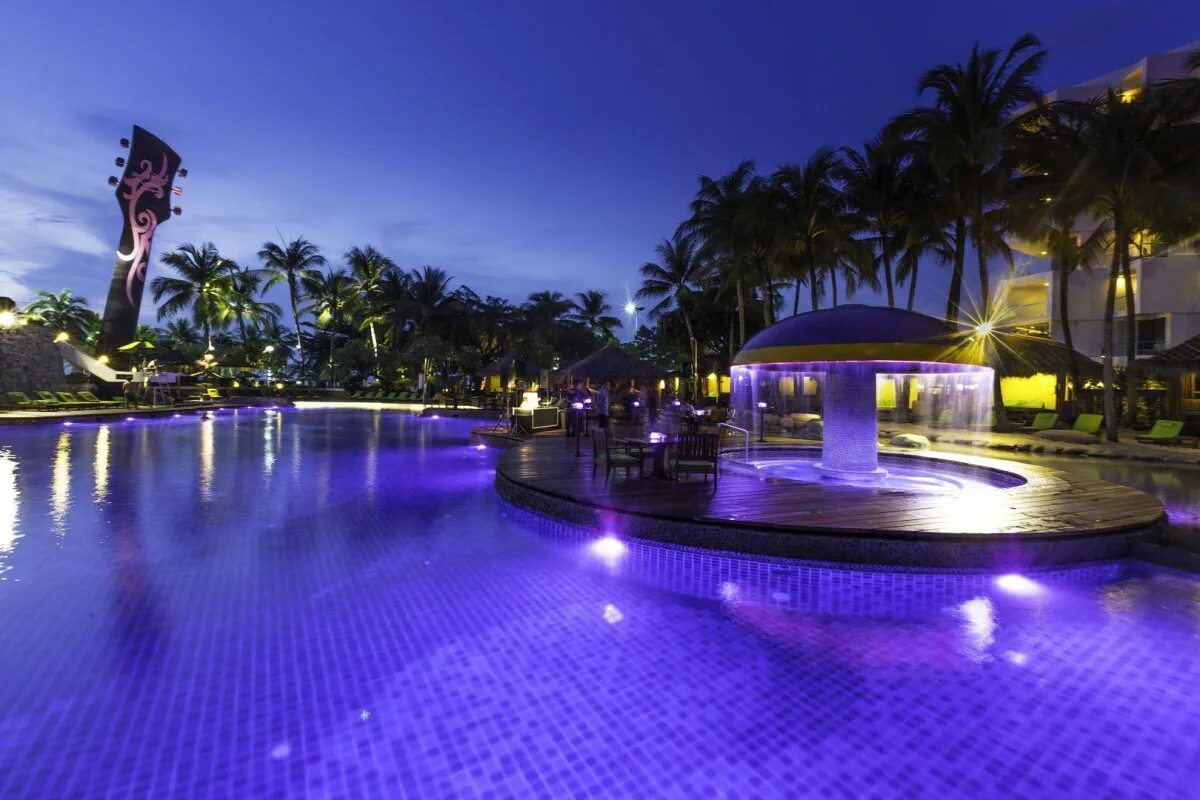 Rock hotel pattaya. Rock hotel pattaya