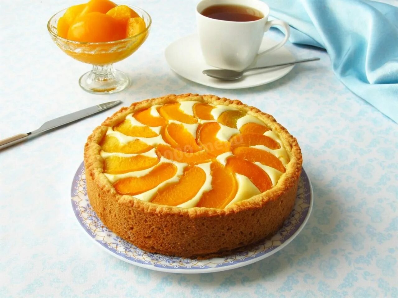 Простой пирог с персиком. Пирог с нектаринами. Пирог с нектаринами. Пирог с персиками. Пирог с персиками.