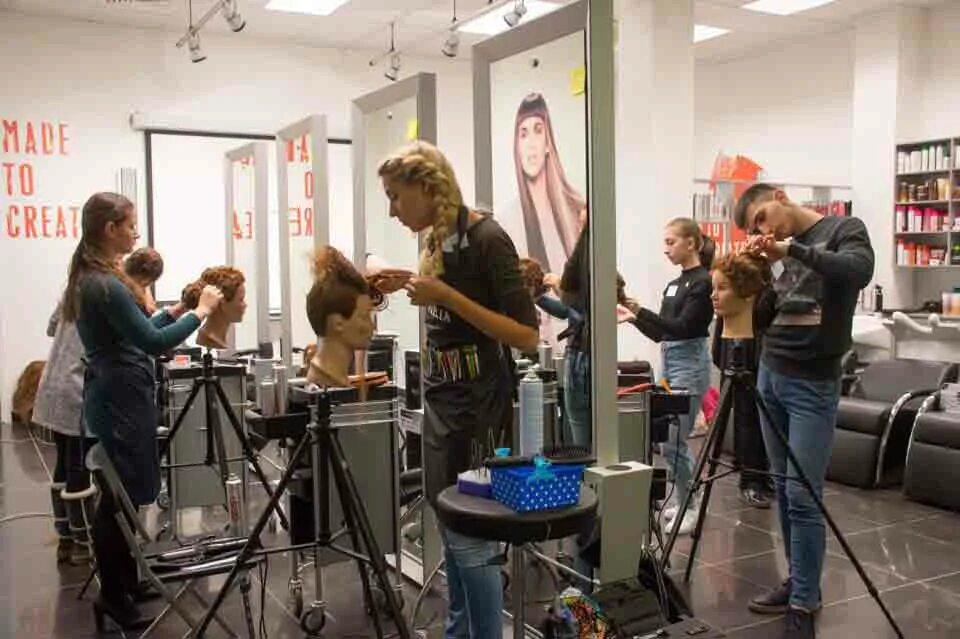 парикмахерское искусство. училище парикмахерского искусства. академия парикмахерского искусства спб. высшая школа парикмахерского искусства. юнона школа парикмахерского искусства спб.