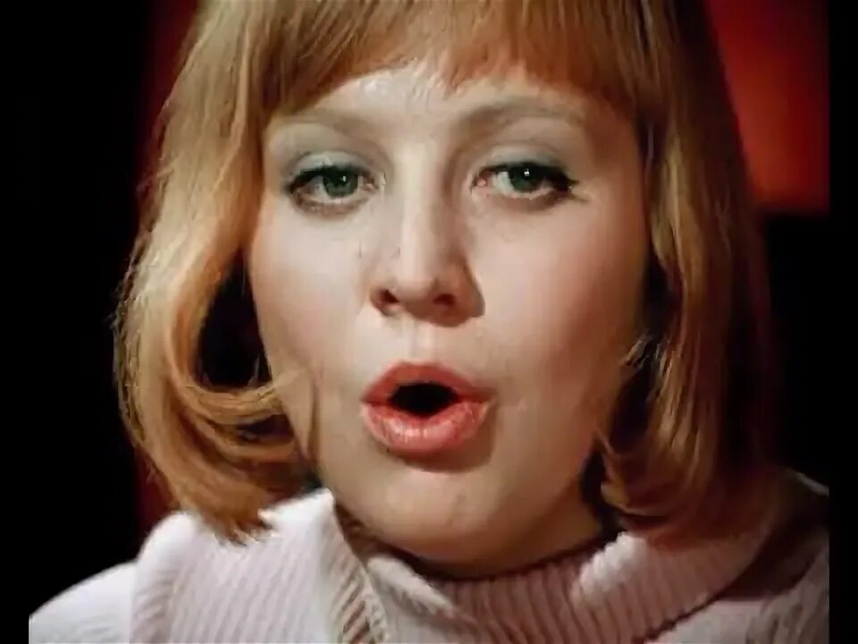 Большая перемена черное. Большая перемена черное. Леонов и крючкова большая перемена. Крючкова - чёрное и белое. Большая перемена крючкова.