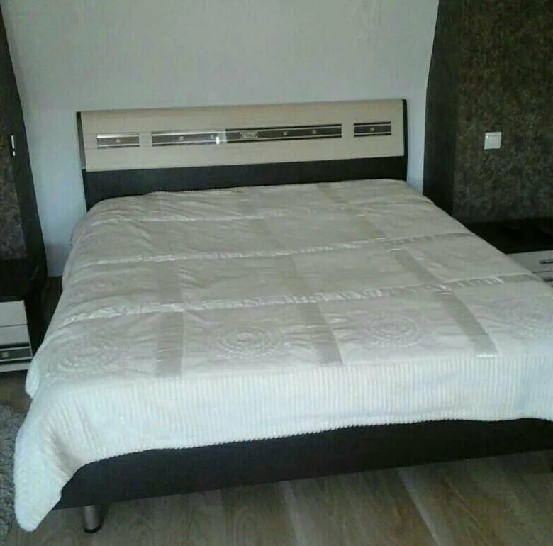 Двуспальная кровать с матрасом - купить в Улан-Удэ, цена 3 000 руб., продано 14 