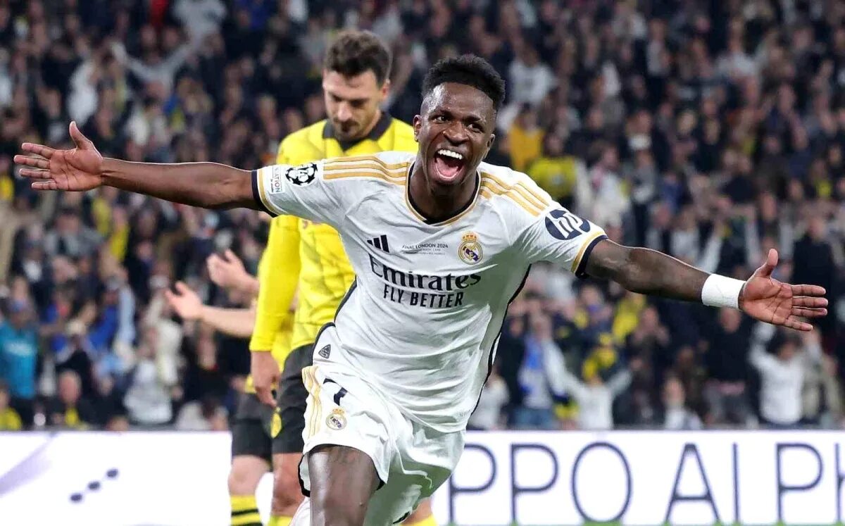 Новая прическа винисиуса 2024 Vinicius Jr The Brazilian KING 2023 Skills & Goals YouTube