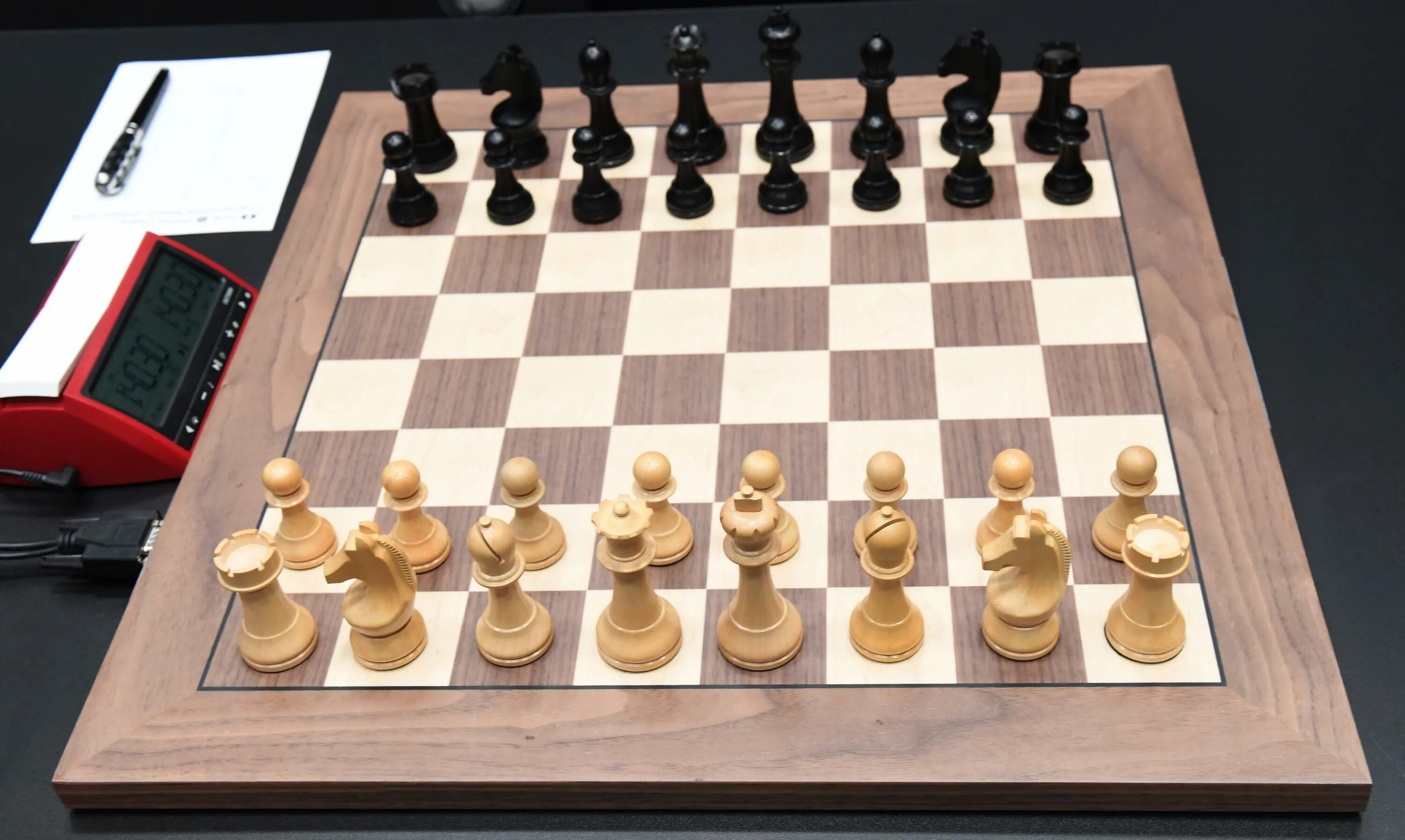 Fide chess. Fide шахматы. Шахматы для соревнований ФИДЕ. ФИДЕ шахматная Федерация. Шахматы турнирные Fide.