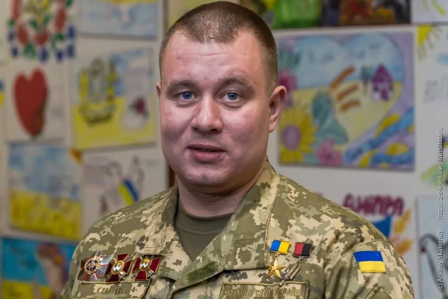 Артем герой украины. Украинский герой. Национальные герои украины. Украинские герои. Украинский герой.