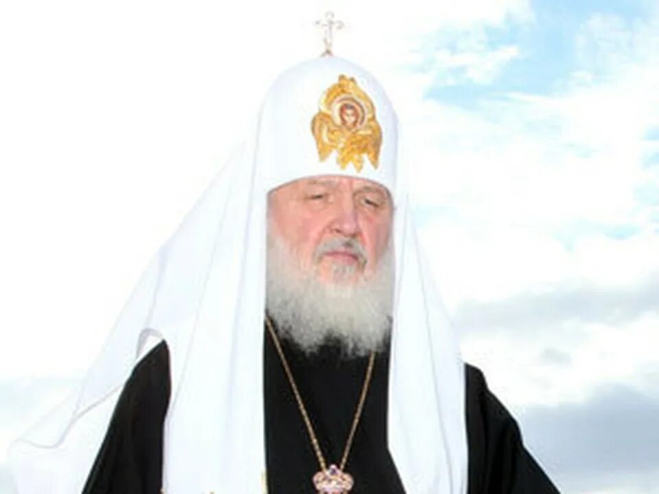 Патриарх кирилл фото 2022. Каждение патриарха кирилла. Патриарх кирилл фото 2009. Патриарх кирилл в дивеево 2022. Патриарх кирилл в церкви.