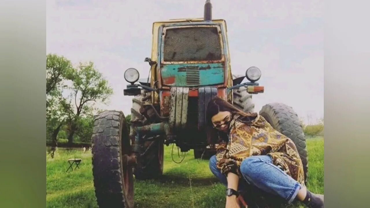 Коля тракторист