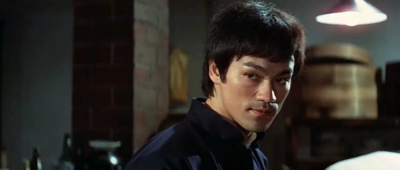 Ярость 1972. Брюс ли фильм кулак ярости. Брюс ли кулак ярости 1972. Bruce Lee кулак ярости. Нора Миао кулак ярости.