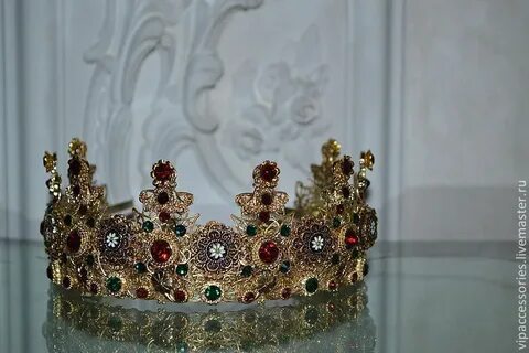 Где получить корону в москве