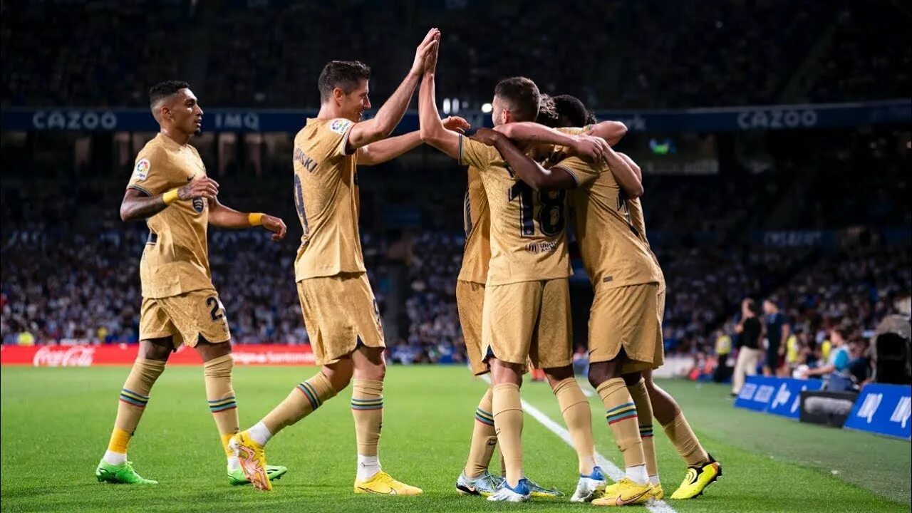 Реал мадрид. Барселона реал сосьедад. Реал барселона 21 апреля какой канал. Реал мадрид барселона прямой эфир. Реал барселона 4 1.