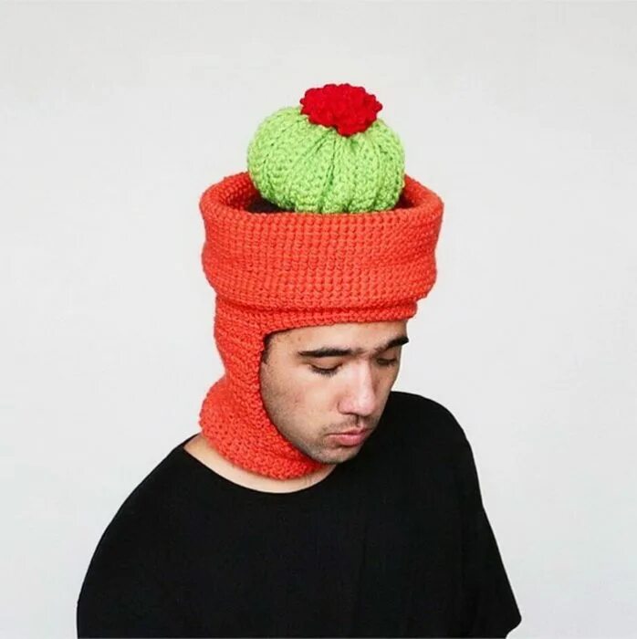 Забавная шапочка. Забавная шапочка. Необычные мужские шапки. Смешные шапки. Прикольные шапки для мужчин.
