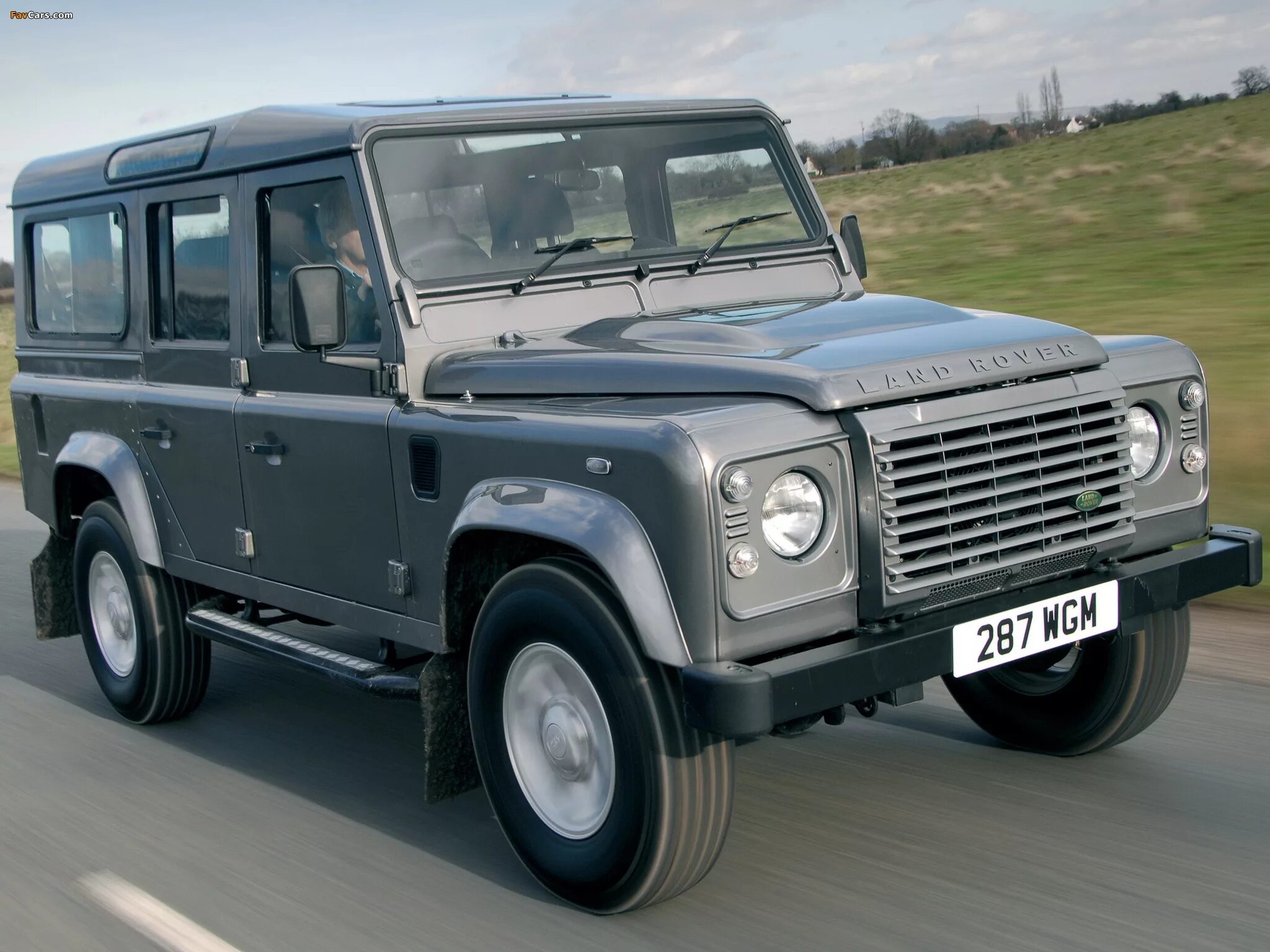 Defender 665