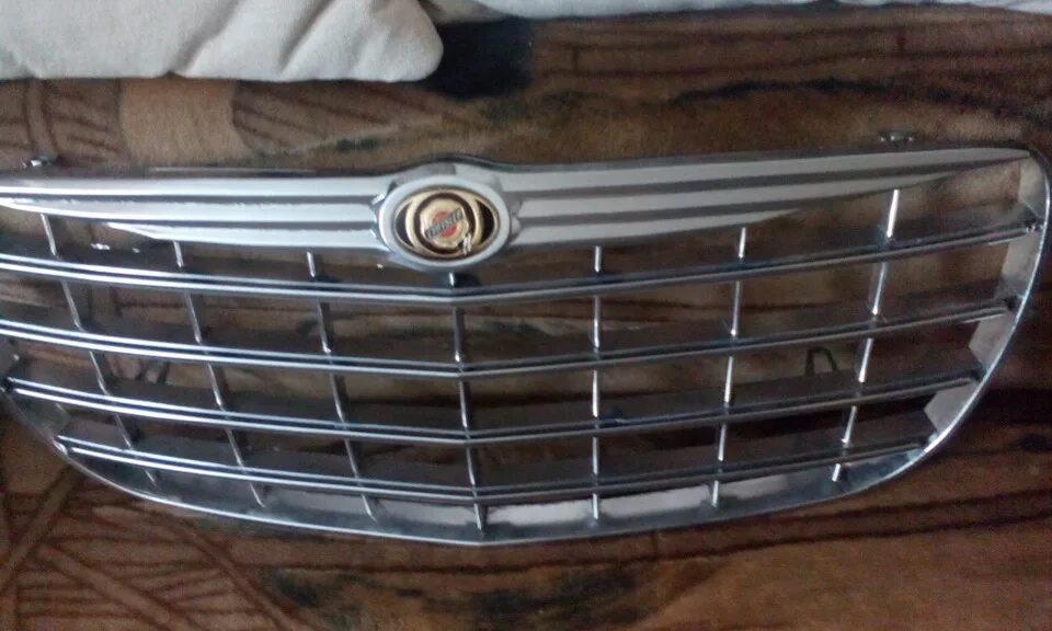 Решетка радиатора вольво xc90. Решётка радиатора volkswagen jetta 5. Решетка радиатора вольво фм верс3. Решетка радиатора вольво 850. 4.