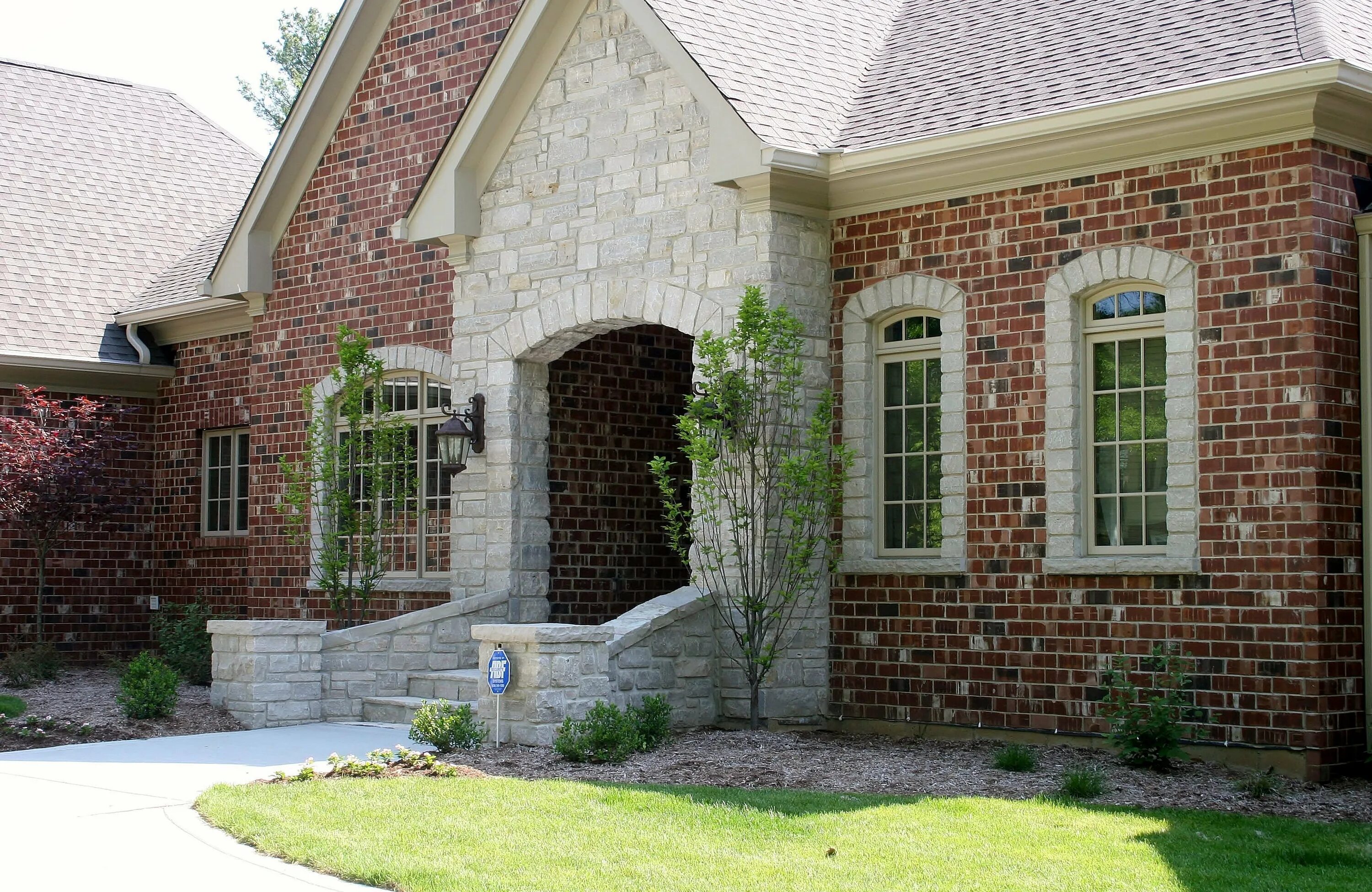 Кирпич камень дом. Клинкерный кирпич roben riversdale. brick house кирпич. кирпич ручной формовки roben formback. брик хаус brick house оса.