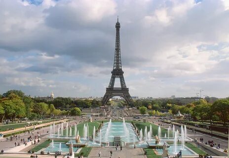 Paris hill