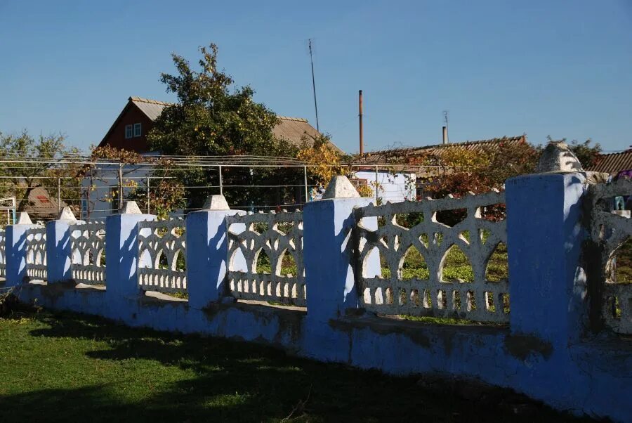 Погода село виноградное. Село виноградное Одесская область. Виноградное Токмакский район. Виноградное Запорожская область. Виноградное Донецкая область.