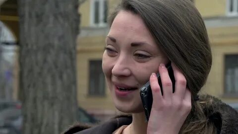 Подозревает всех 3