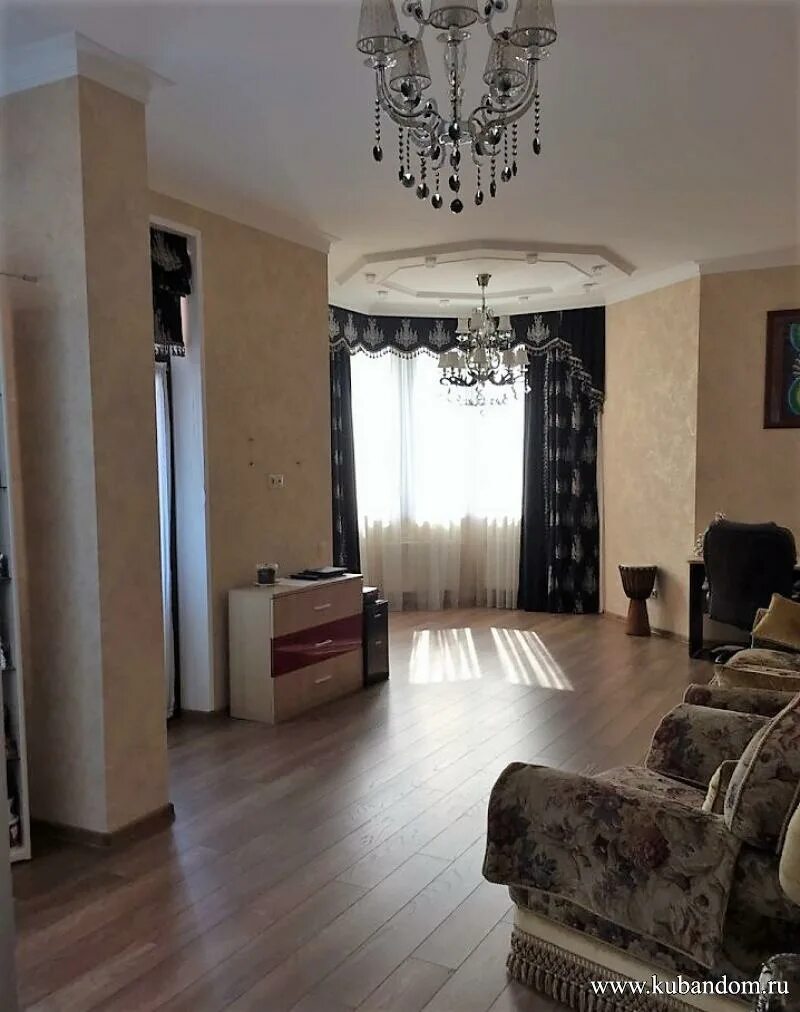 элитные квартиры в краснодаре. старые дома краснодара. квартиры старый центр краснодар. трущобы в центре краснодара. студия в краснодаре.