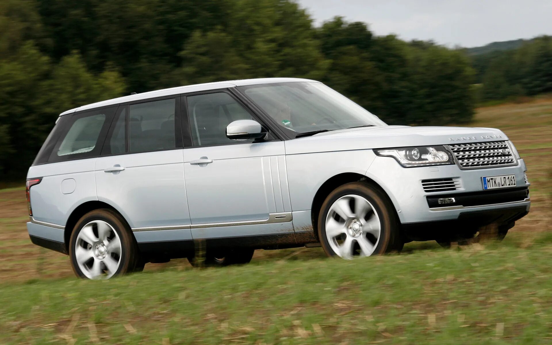 Рендж ровер гибрид. Range rover гибрид. Рендж ровер hybrid. Электро рендж ровер. Рендж ровер гибрид.