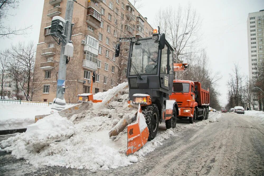 Очистка снега москва