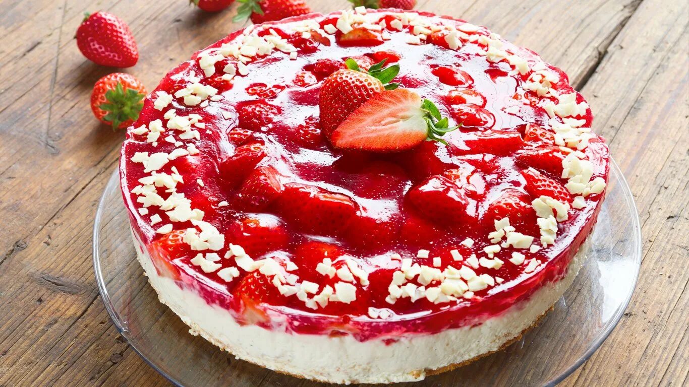 торт зебра клубничный. клубничный торт «бисквит королевы виктории». торт клубничный. творожный торт с клубникой без выпечки. фруктовый торт.