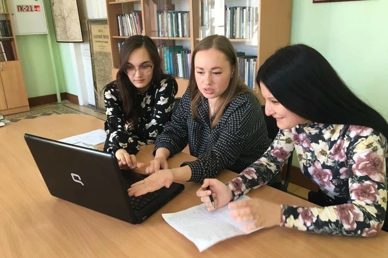 Буду студентом кфу елабуга. Елабужский институт кфу общежитие. кфу елабуга общежитие 2025. кфу елабуга студентка хожакова сурай. елабужский кфу общежитие.