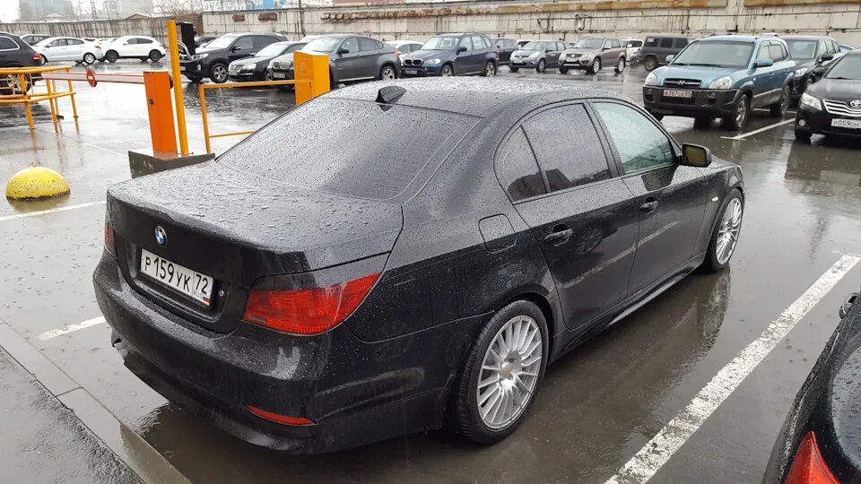 Е60 рест дорест. Bmw e60 с проставками. вылет колес бмв е60. e60 128 стиль. бмв е60 вылет дисков 48.