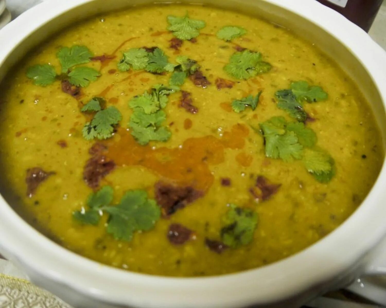 Dal еда. Чана дал. Dal indian food. Карри суп индия. Дал индийское блюдо.