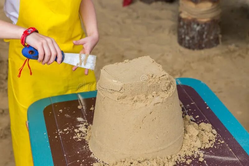 Drive a car make a sandcastle. Замки из песка детские из ведерка. Что можно сделать из песка. Песочный замок из ведерок . .. Как сделать замок из песка с помощью ведерка.