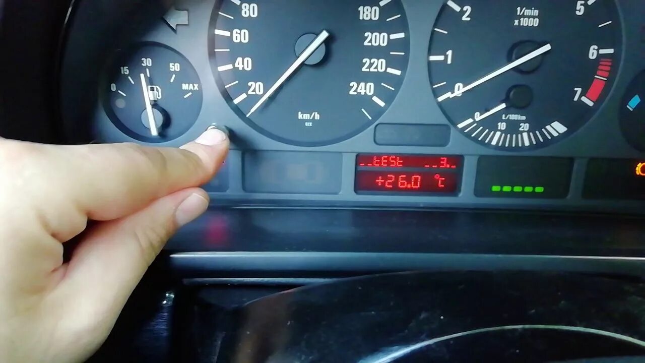 Бмв м5 е39. Bmw e39 навигация. Бмв м5 е39. Бмв е34 штекер бк. Бортовой компьютер бмв е39.