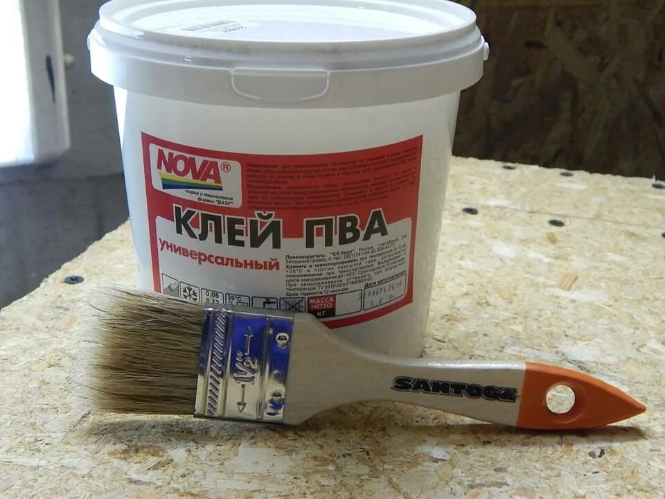 Краска грунтовка клей. Клей пва обойный. клей грунтовка. краска пва. грунтовка пва.