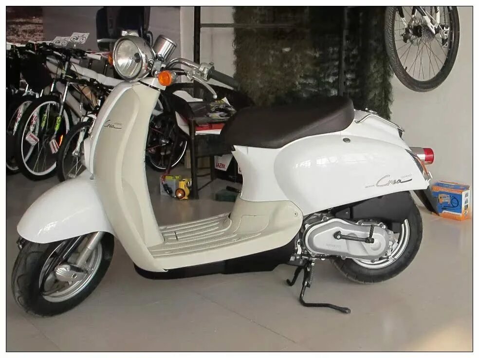 Хонда дио 1. Honda pcx скутер. Скутер хонда 4 тактный. Скутер хонда 4 тактный. Скутер хонда 4 тактный.