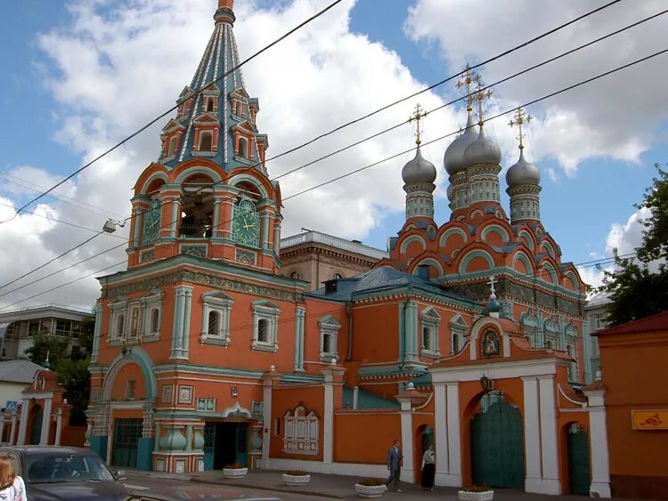 Служба на полянке