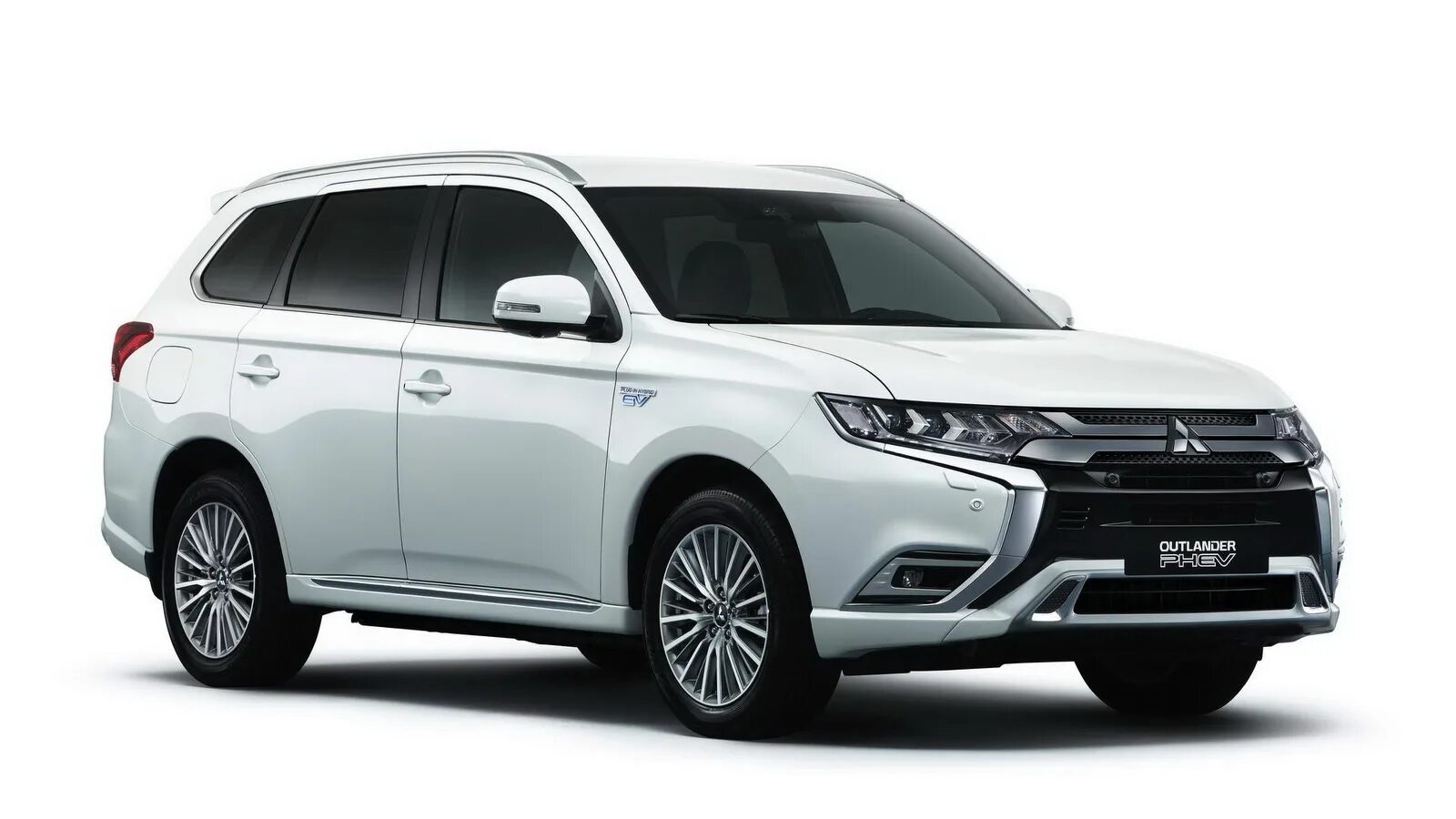 Phev гибриды. Mitsubishi Outlander PHEV 2018. Mitsubishi Outlander PHEV 2019. Мицубиси Аутлендер 3. Митсубиси Аутлендер PHEV 2019.