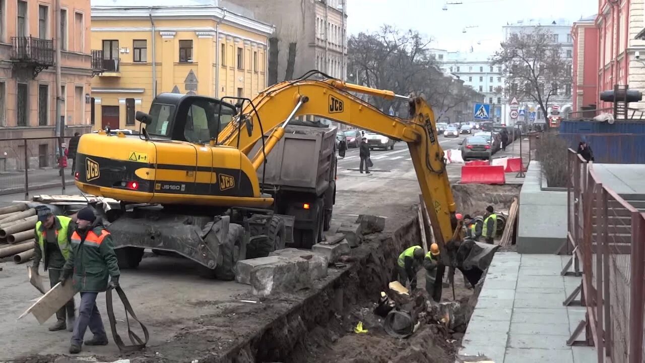 Работаю на экскаваторе в жкх. JCB js160 роет котлован. Ролик экскаватора. Экскаватор копает порыв. Познавательный экскаватор.