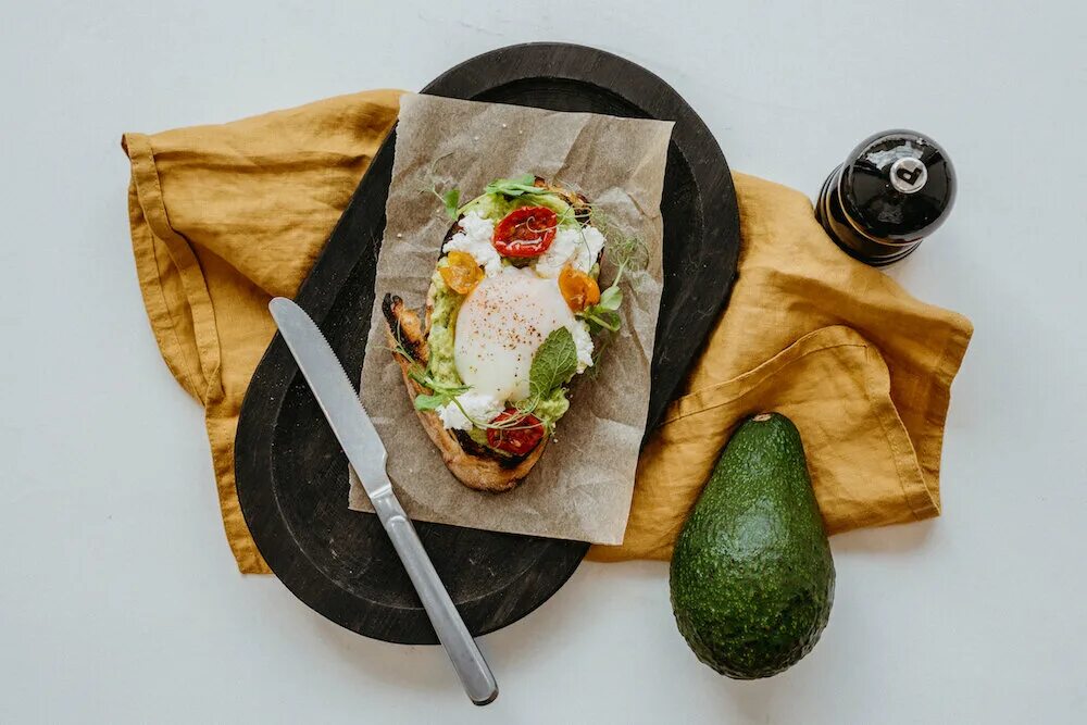 Фолк ресторан москва. Ава бистро на цветном меню. Обновленное меню в ресторане. Бистро ресторан москва. Меню кафе.