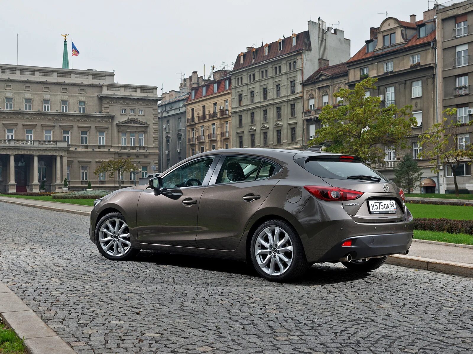 Mazda 3 Hatchback 2014. Мазда 3 хэтчбек 2014. Mazda 6 хэтчбек 2014. Mazda 3 BM. Mazda 3 шины