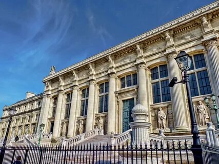 Дворец справедливости