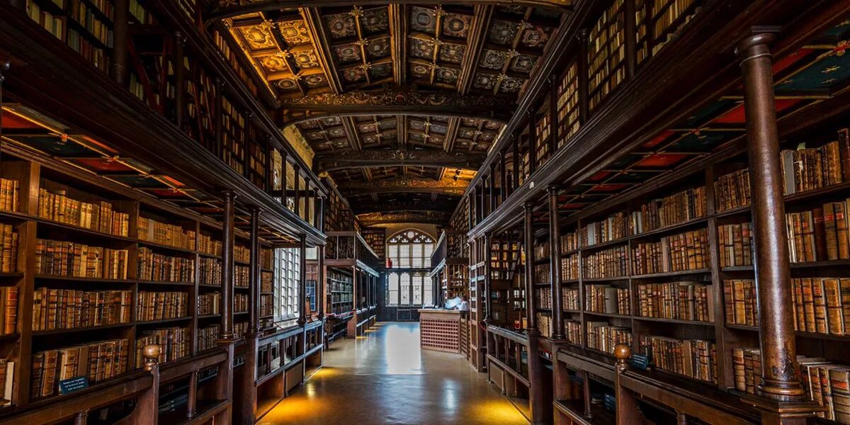 Библиотека 4 часть. Бодлианская библиотека Оксфорд. Библиотека Оксфорд 19 век. Оксфорд университет библиотека.