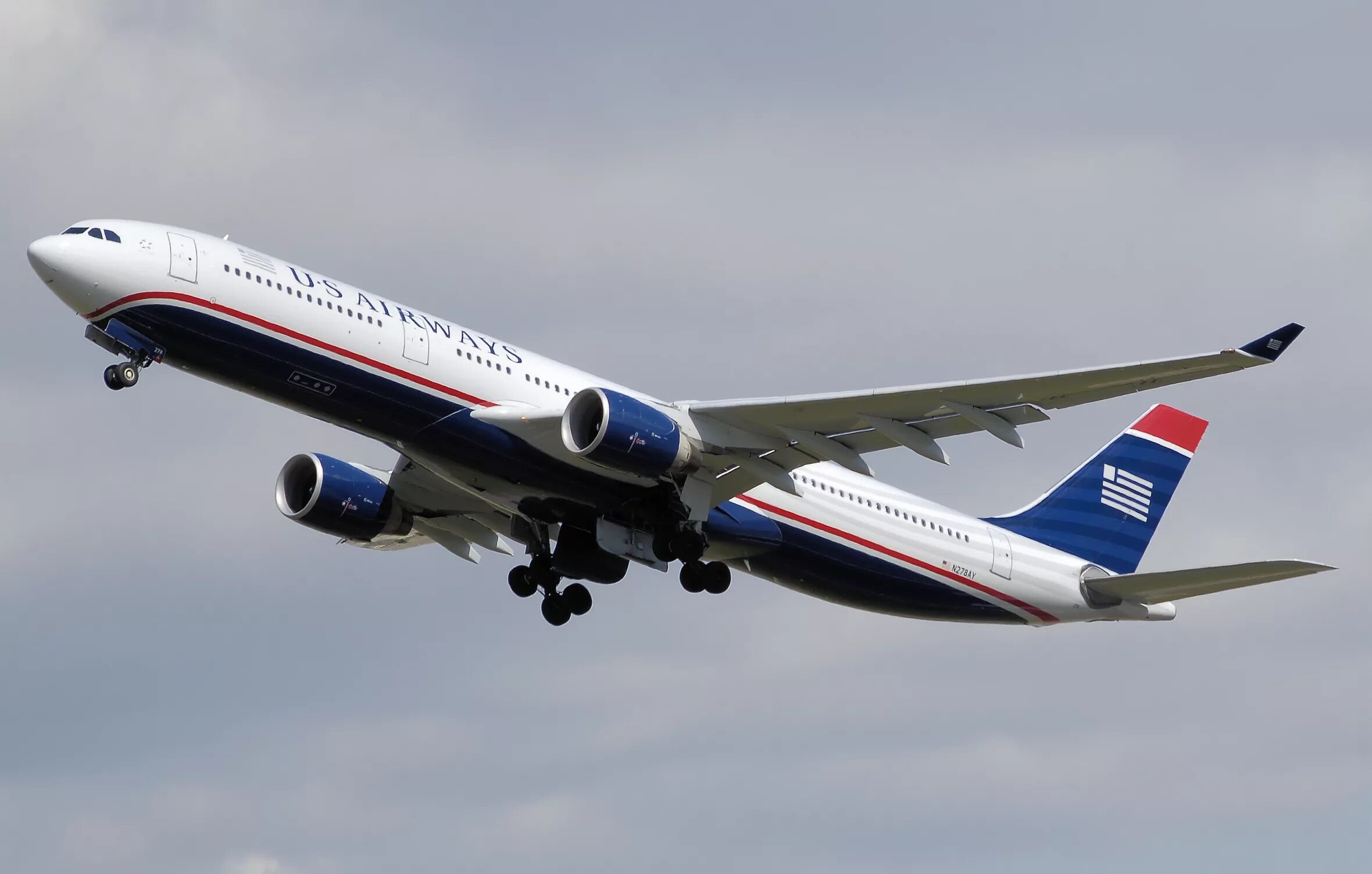 330 тема. А330-300. airbus a330. airbus a330-300. a330-100.