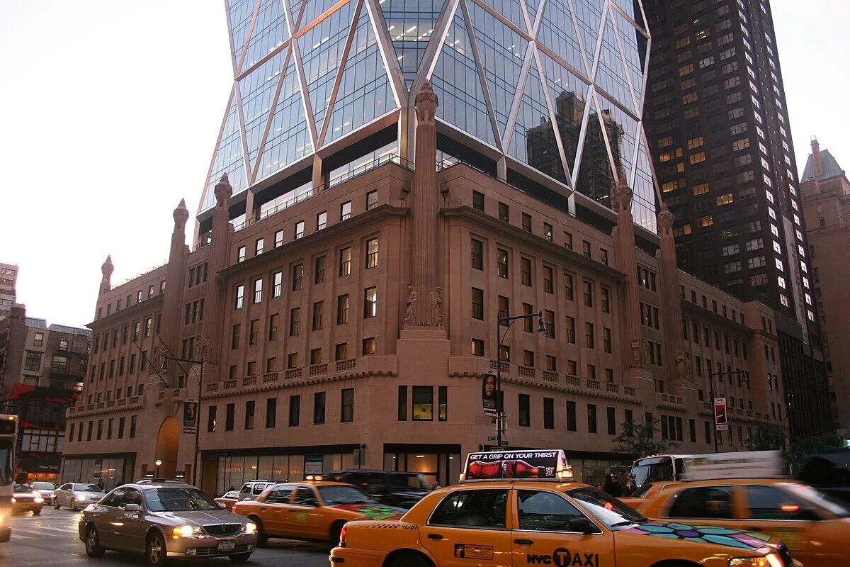 The hearts tower. Башня херст тауэр. hearst tower в нью-йорке. &quot;херст-тауэр&quot; в нью-йорке, сша.