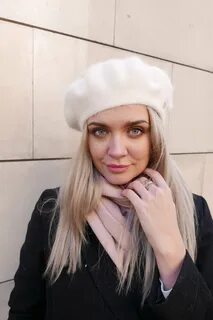 Берет женский из ангоры