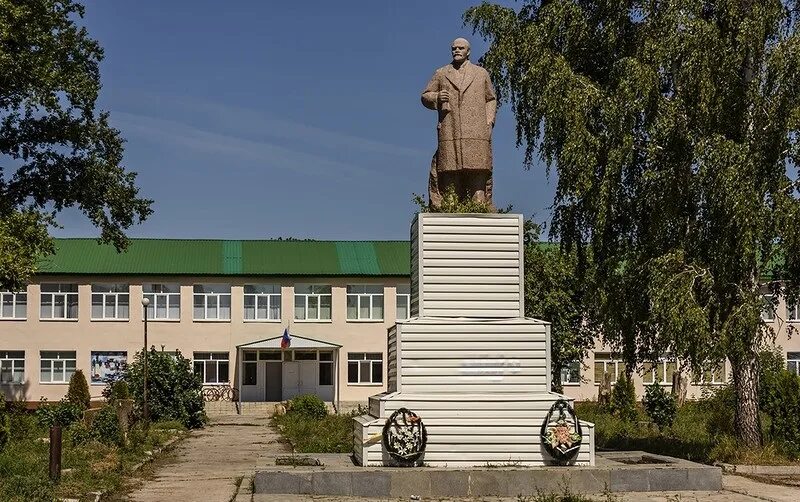 Августовка большечерниговский самарская область. Село Августовка Самарская область. Августовка Большечерниговского района. Августовка Большечерниговского района Самарской области. Село Августовка Большечерниговский район Самарская обл.