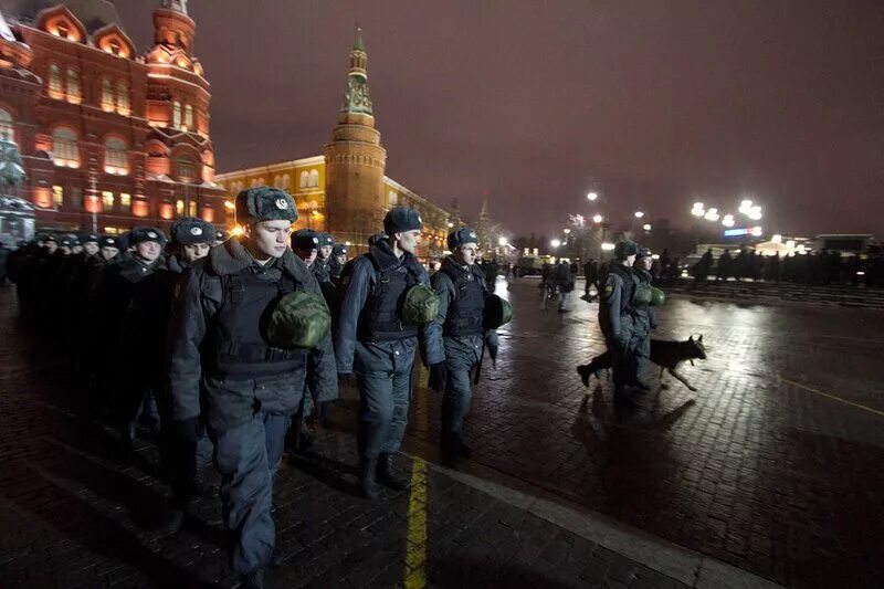 Манежка. Манежная площадь 2011. манежная площадь 2011 митинг. манежная площадь 2011 беспорядки. манежка 2011.