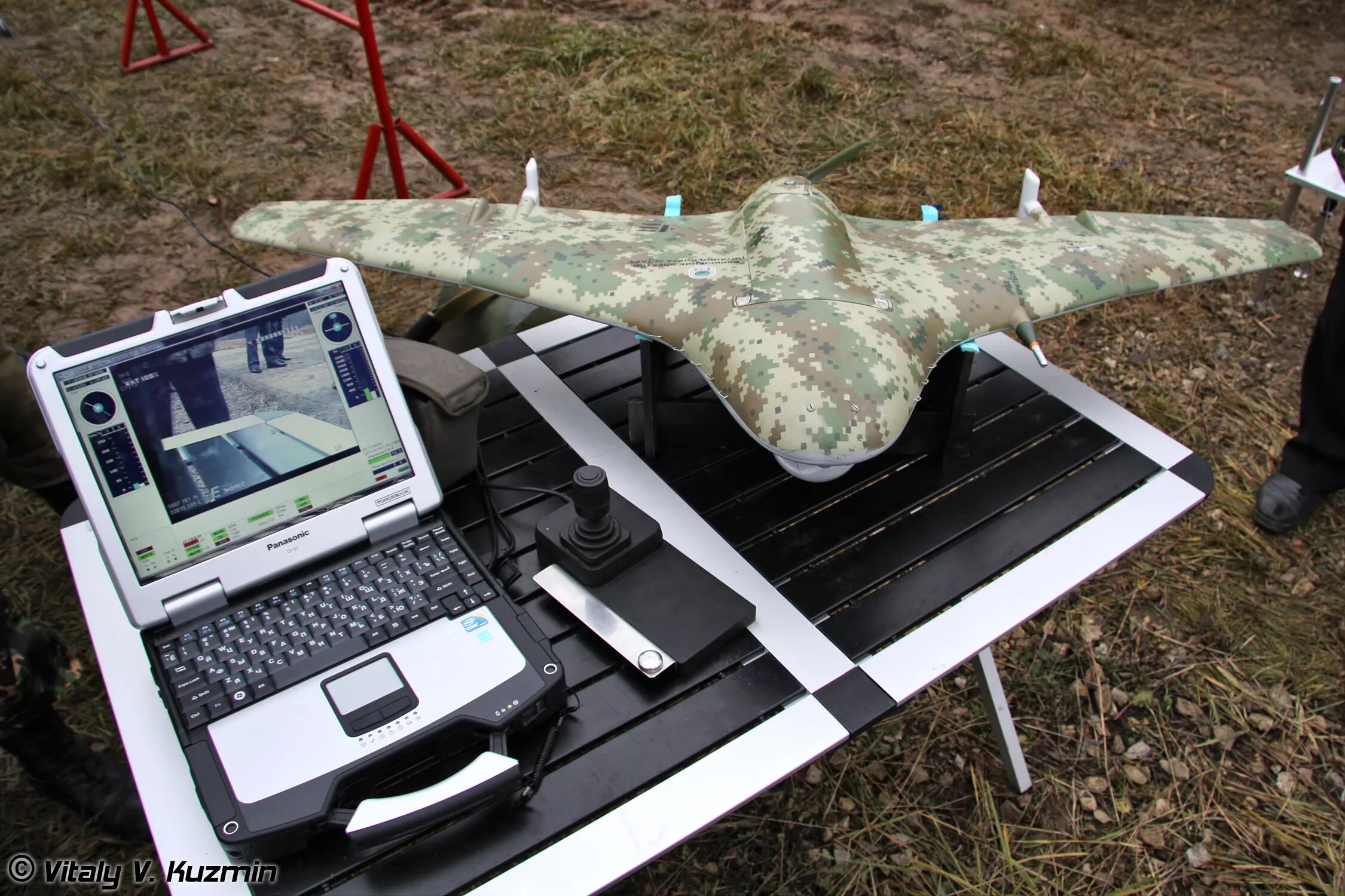 Voljet vt10g. Vtol бпла. Комплект бпла. Беспилотный летательный аппарат skyeye 2930 мм. Nano uav black hornet pd-100 prs.